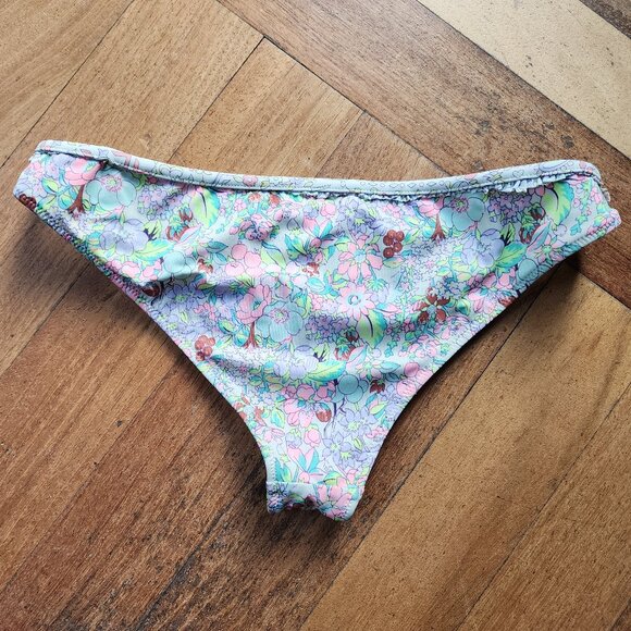 Victoria's Secret "The Cheeky" Floral Bikini Bottom Size Small - Picture 7 of 10